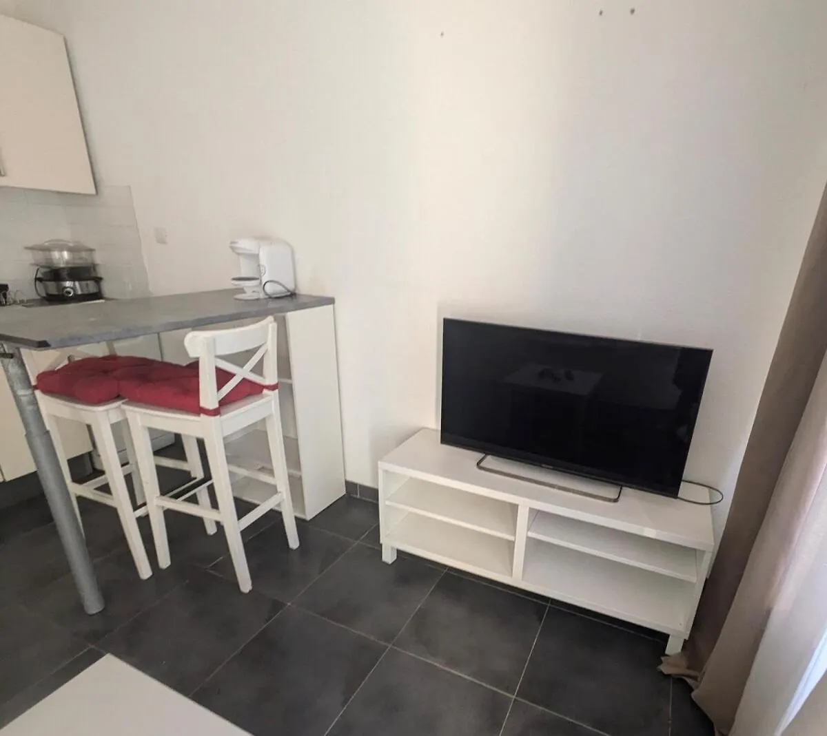 Studio Central 2 Pers Proche Geneva Saint-Julien-en-Genevois France